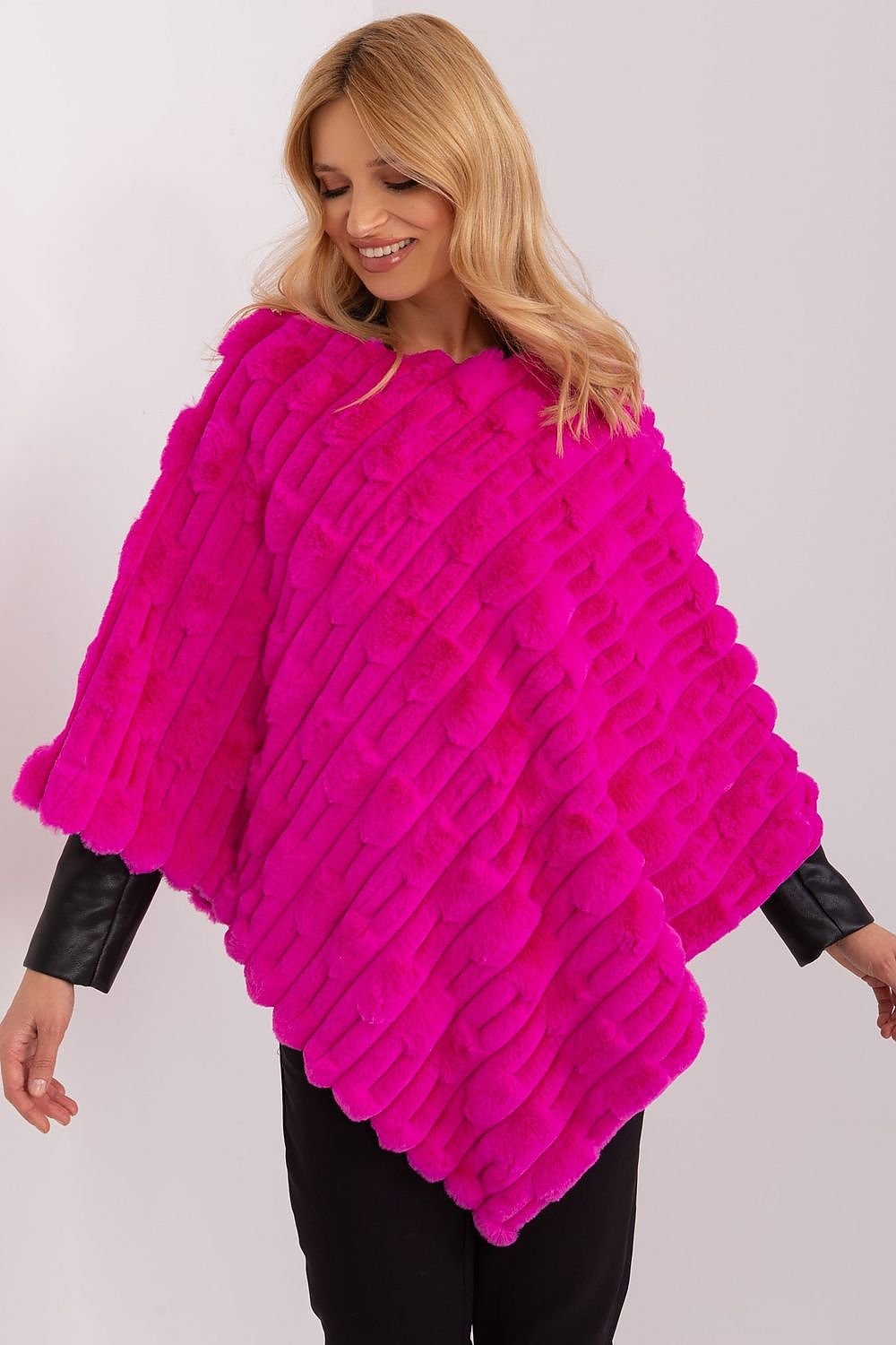 Poncho model 190863